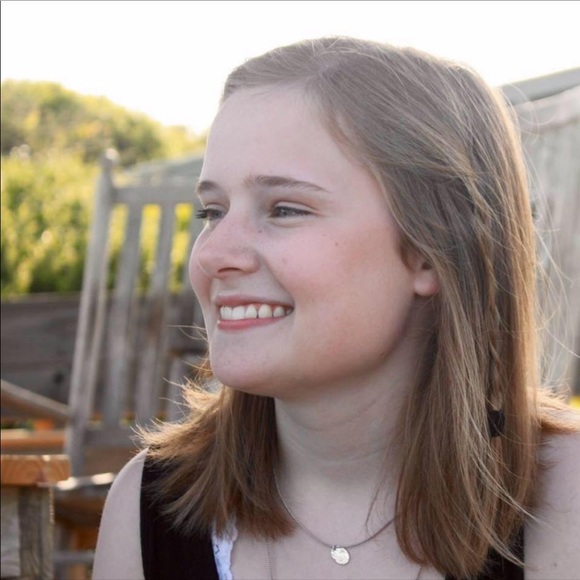 Meet your Posher, Mary - Picture 1 of 1